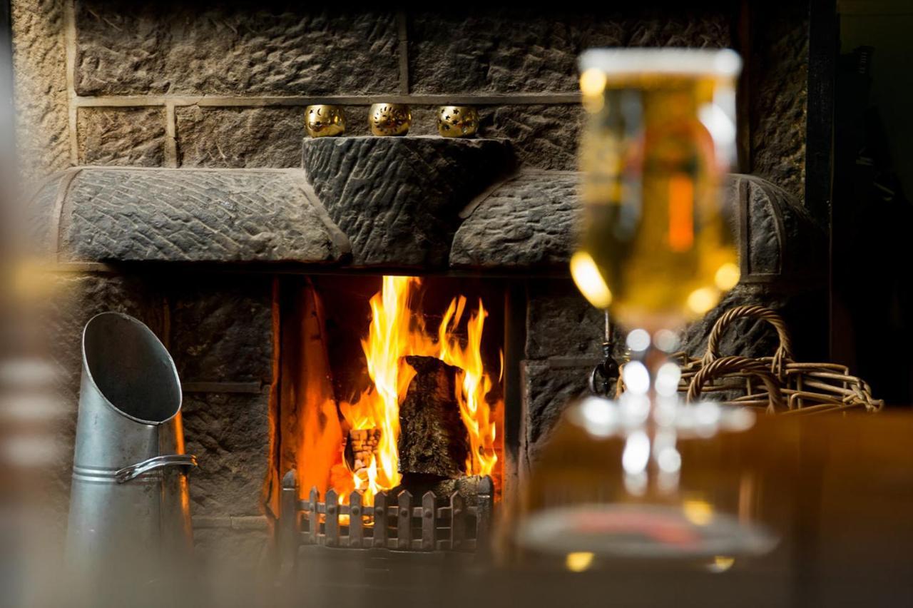 The Queens Head Kettlesing ฮาร์โรเกต ภายนอก รูปภาพ